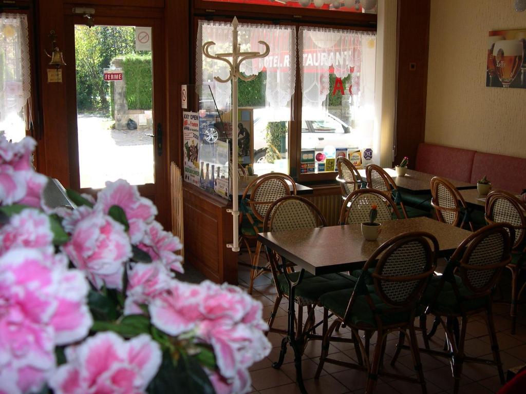 Hotel Restaurant De La Poste A Gerardmer Gérardmer Exterior foto
